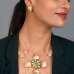 Golden Vogue Western Mother Pearl Necklaces